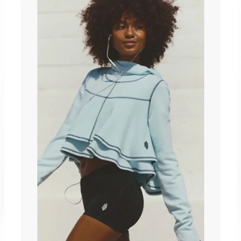 Z956. Free People First Place Pullover Light Blue Layered Crop Sweatshirt NWT - Picture 3 of 5
